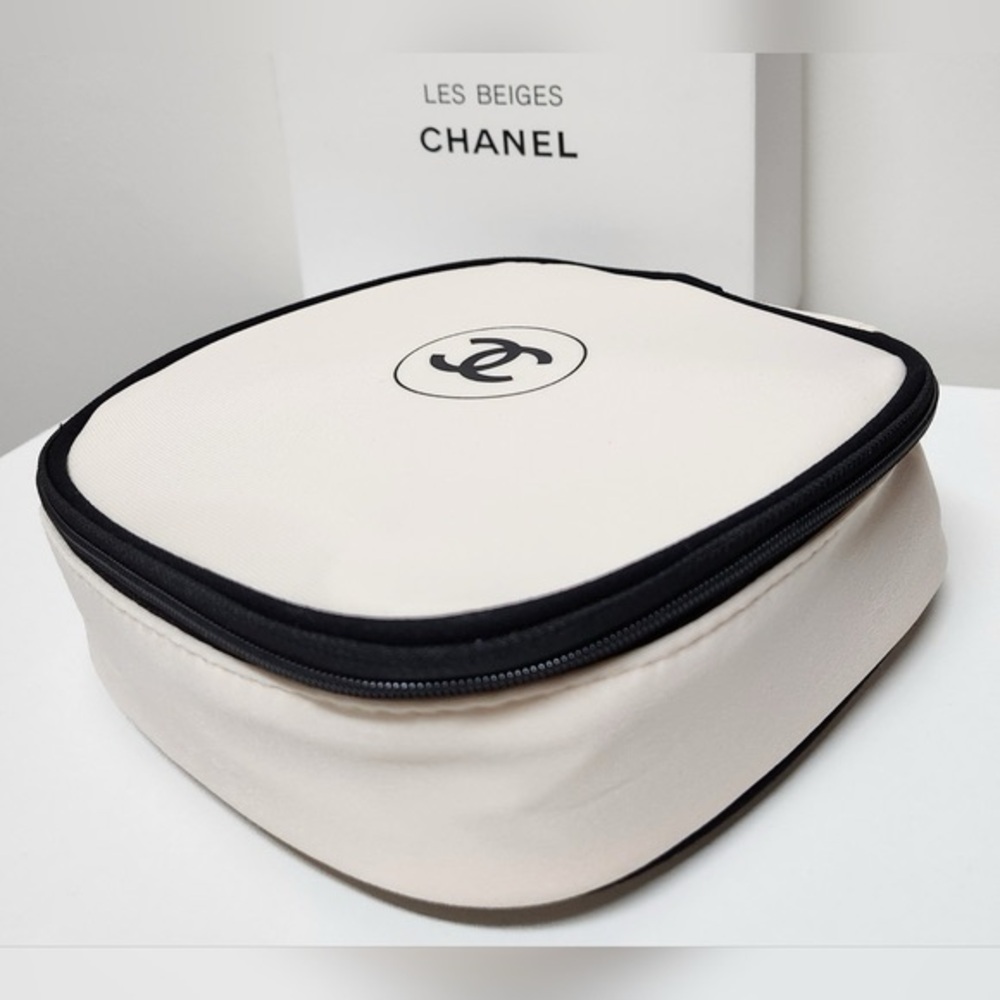 NEW Chanel Les Beiges Makeup Bag Genuine Gift with Purchase Cosmetics Bag - Picture 4 of 8